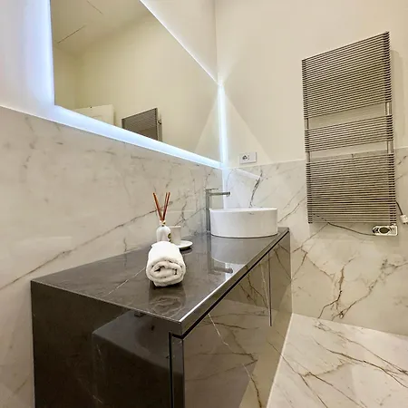 Duomo Luxury Διαμέρισμα *